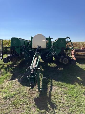 Main image Great Plains Solid Stand 24