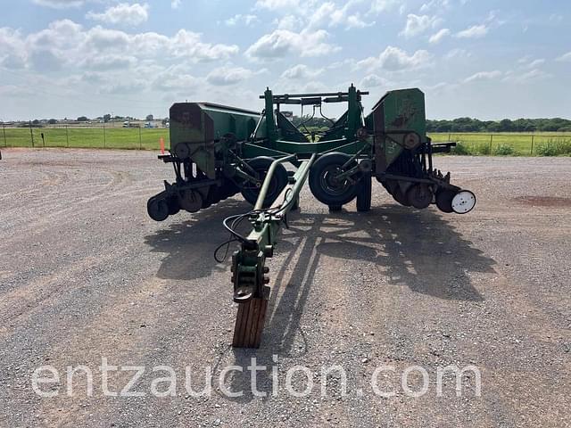 Image of Great Plains Solid Stand equipment image 1