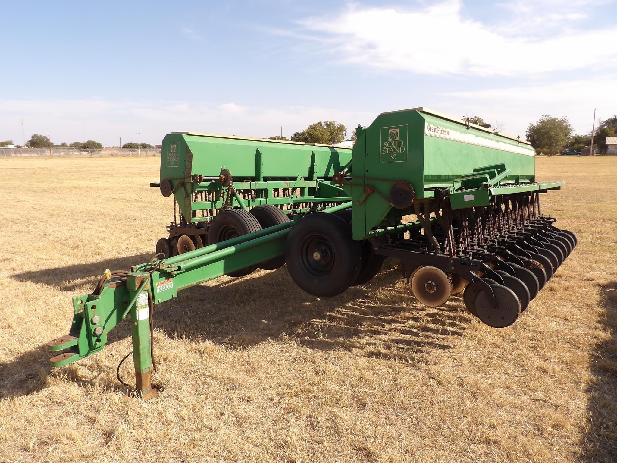 Great Plains Solid Stand 30 Equipment Image0