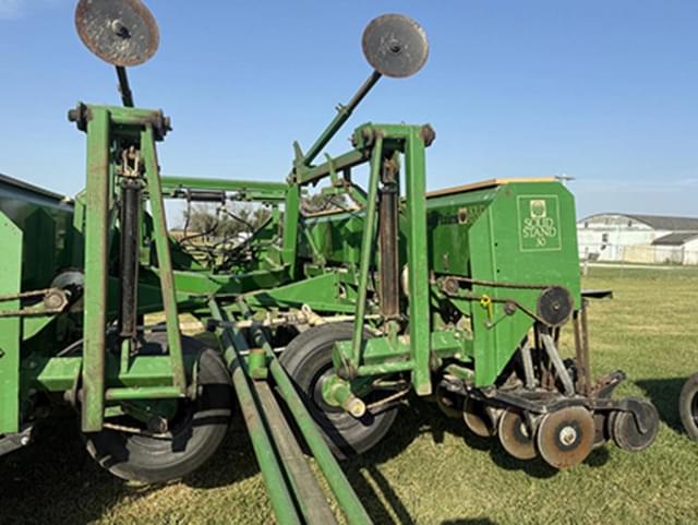 Image of Great Plains Solid Stand 30 equipment image 2
