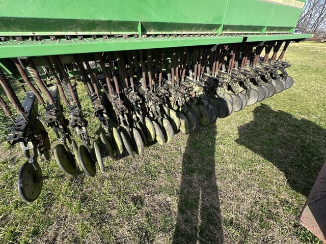 Image of Great Plains Solid Stand 30 equipment image 4