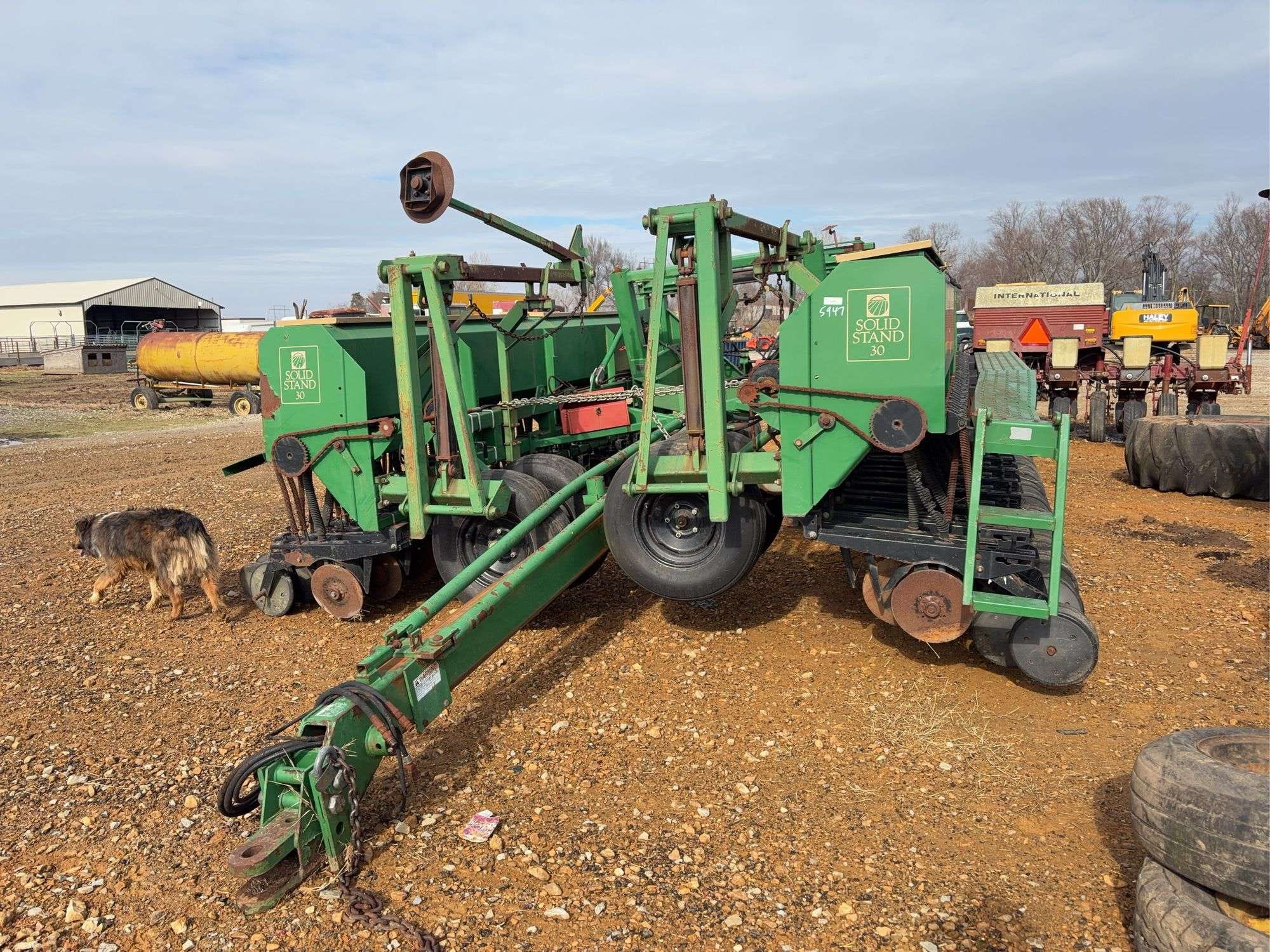 Great Plains Solid Stand 30 Equipment Image0