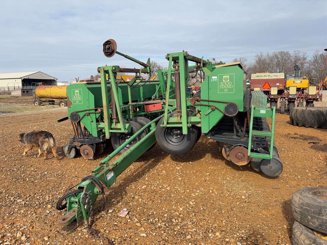 Image of Great Plains Solid Stand 30 Primary image