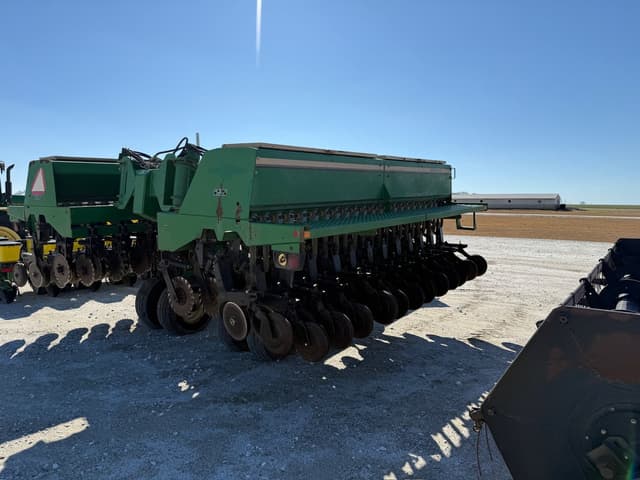 Image of Great Plains 3010NT equipment image 3