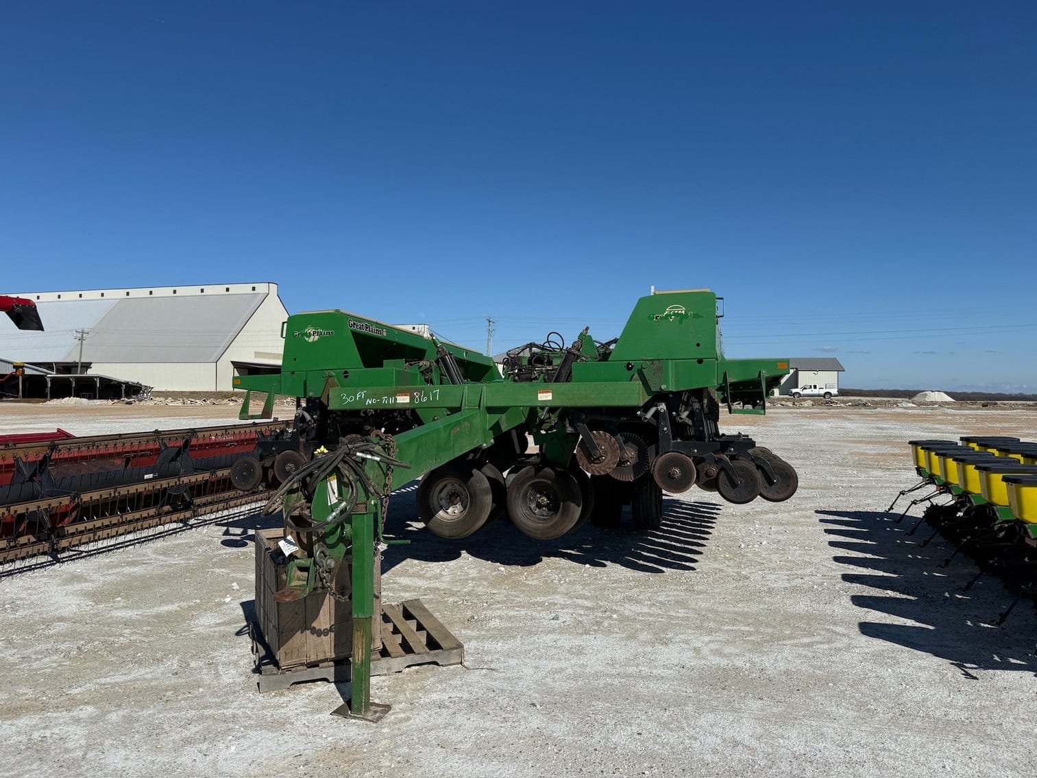 Great Plains 3010NT Equipment Image0