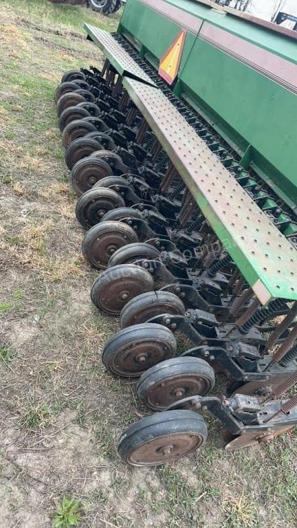 Image of Great Plains Solid Stand equipment image 2