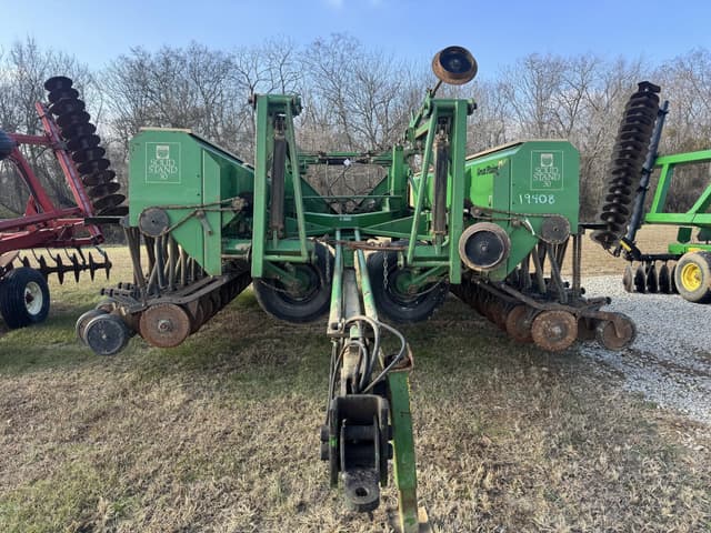 Image of Great Plains Solid Stand 30 equipment image 1