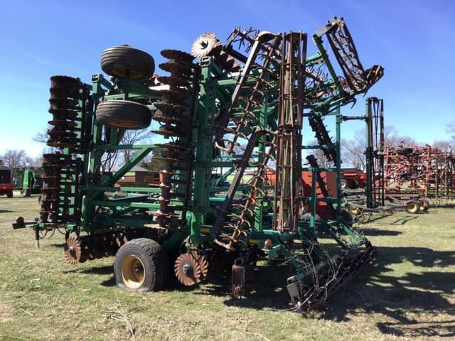 Image of Great Plains 4000TM equipment image 4