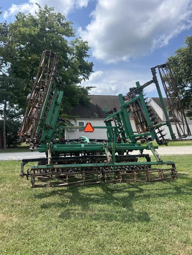 Image of Great Plains 2400 equipment image 3
