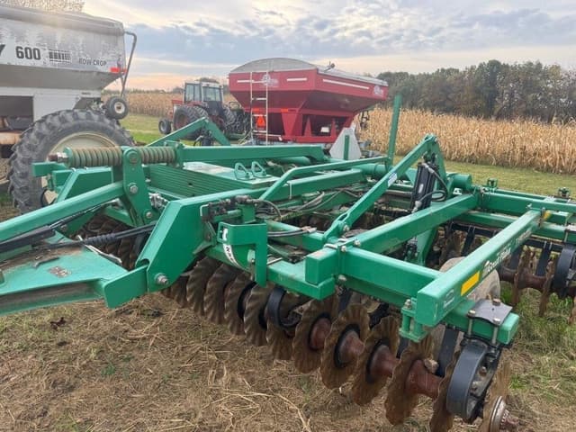 Image of Great Plains 1500TM equipment image 4