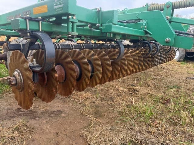 Image of Great Plains 1500TM equipment image 3