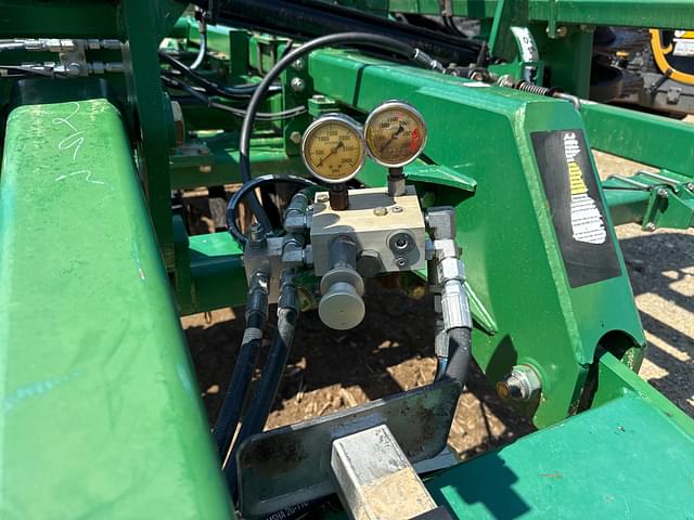 Image of Great Plains 2400TM equipment image 4