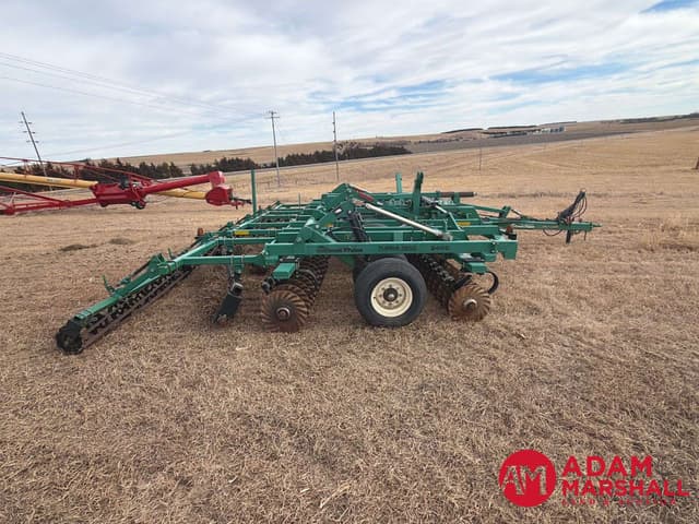 Image of Great Plains 2400TM equipment image 3