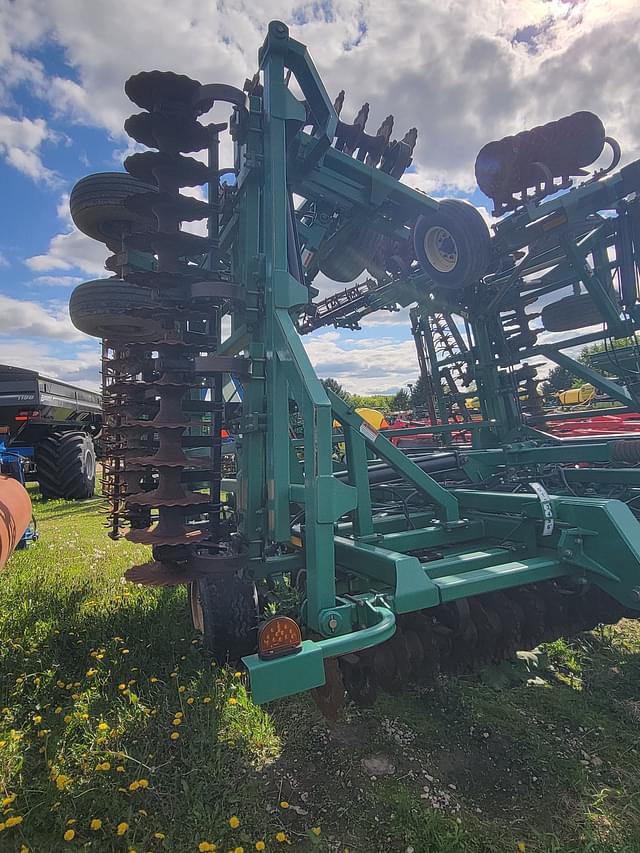 Image of Great Plains 4000TM equipment image 3