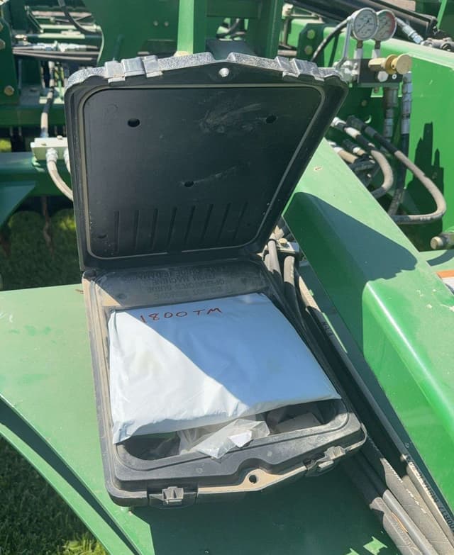 Image of Great Plains Turbo-Max equipment image 3
