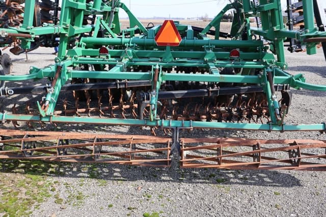 Image of Great Plains 2400TM equipment image 3