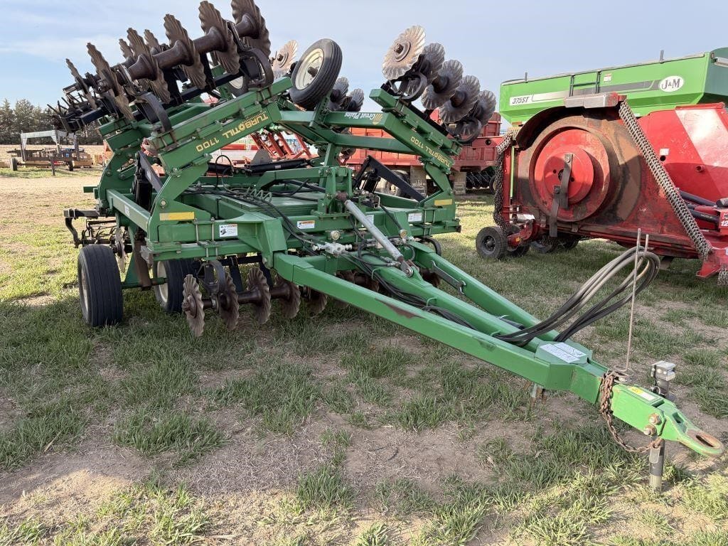 Great Plains 1700TT Equipment Image0