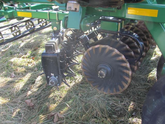 Image of Great Plains VT1100 equipment image 2