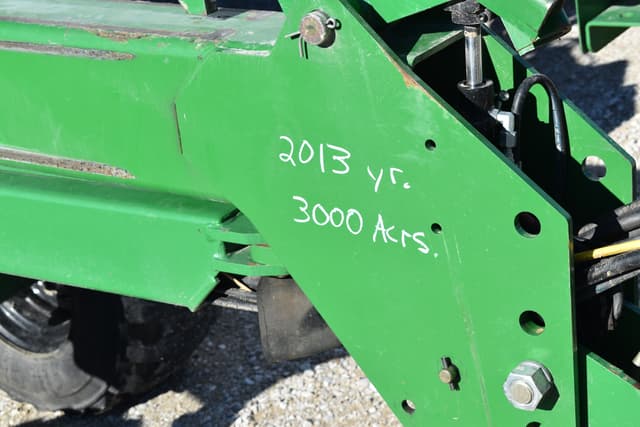 Image of Great Plains YP1225A equipment image 4