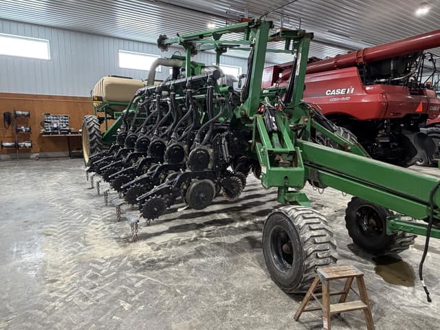 Image of Great Plains YP1225A equipment image 1