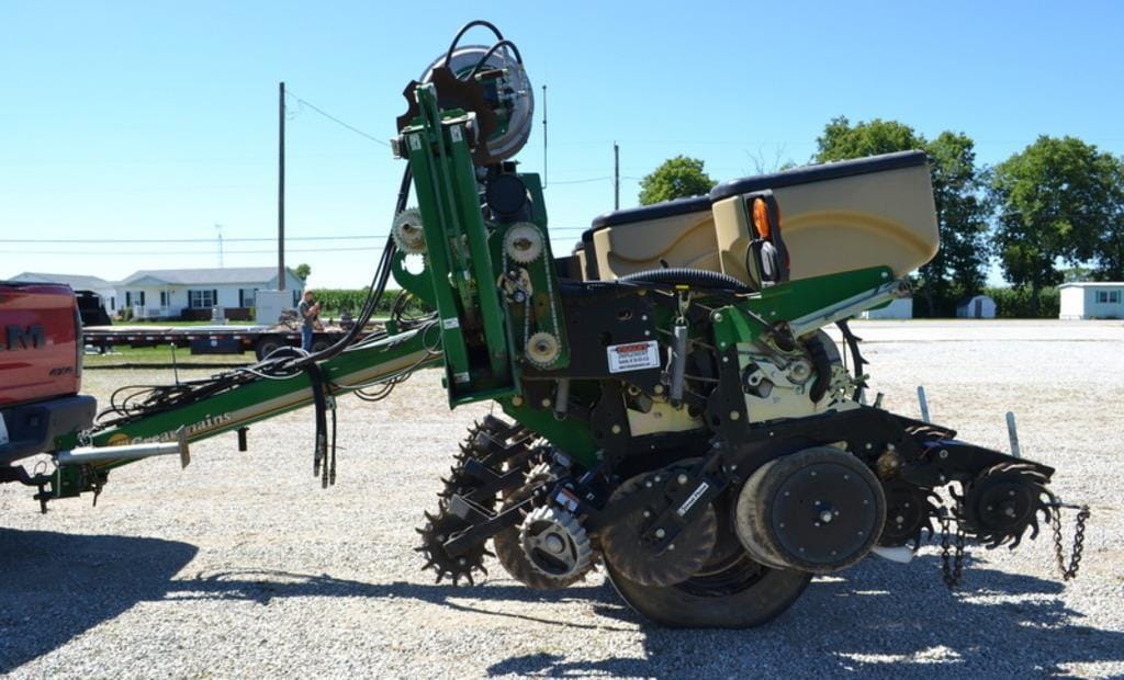 Main image Great Plains YP425A