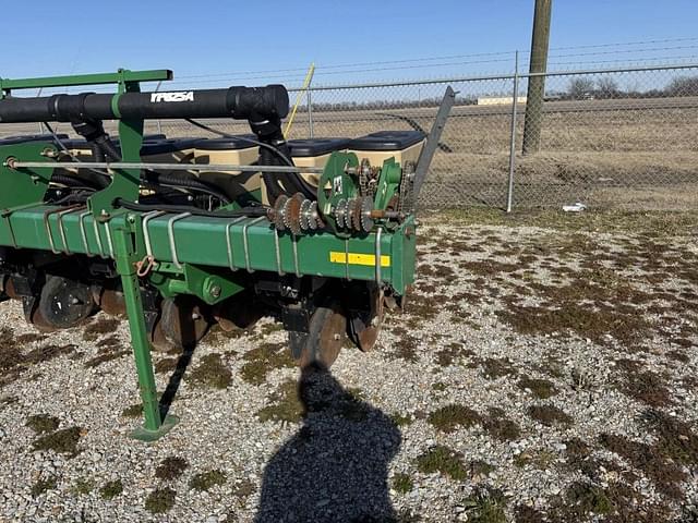 Image of Great Plains YP825A3P equipment image 3