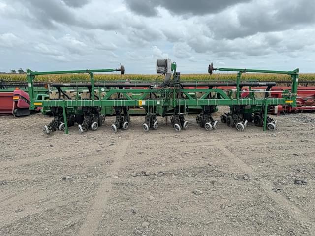 Image of Great Plains YP825A3P equipment image 2