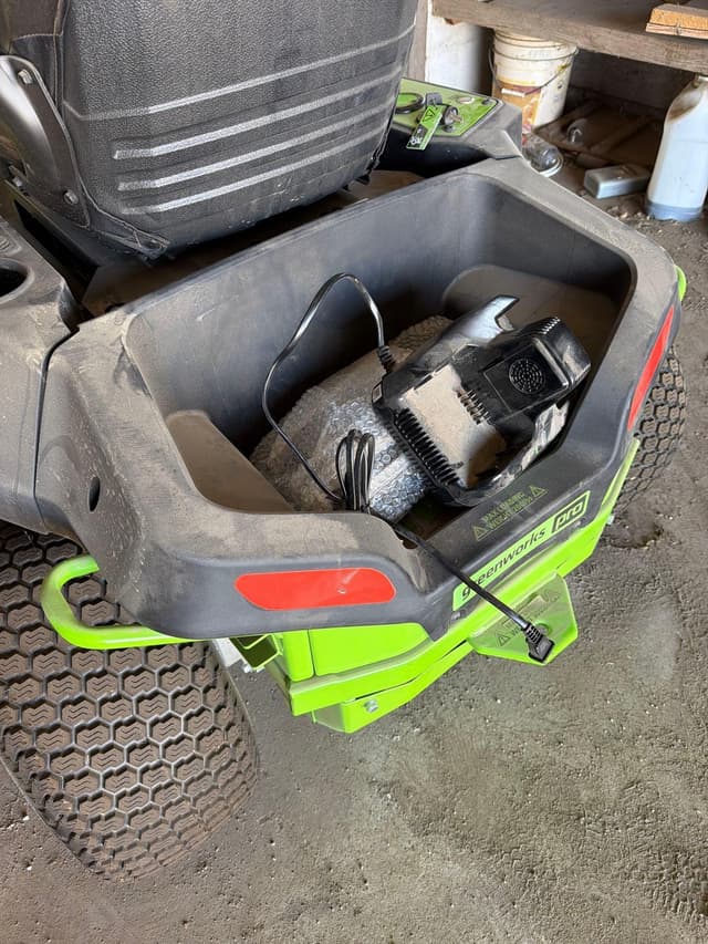 Image of Greenworks CRZ428 equipment image 3