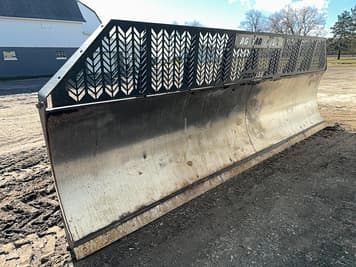 Main image Grouser Ag Pro