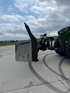 Main image Grouser AG240