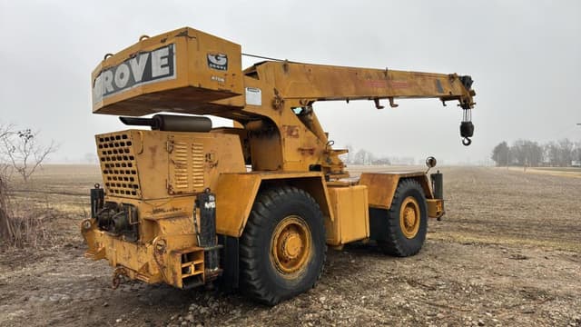 Image of Grove RT518 equipment image 4