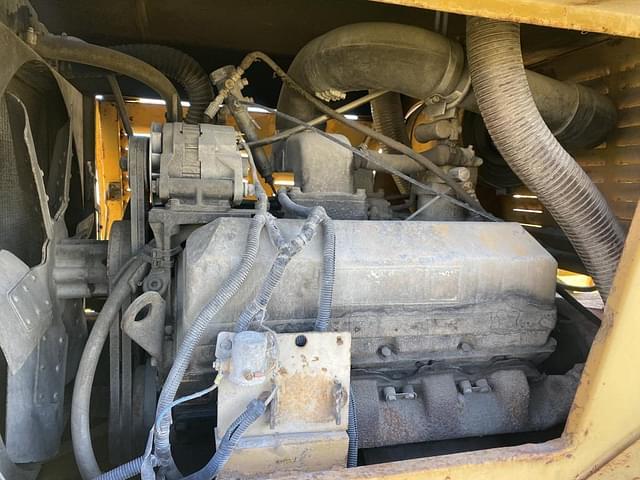 Image of Grove RT620S equipment image 3