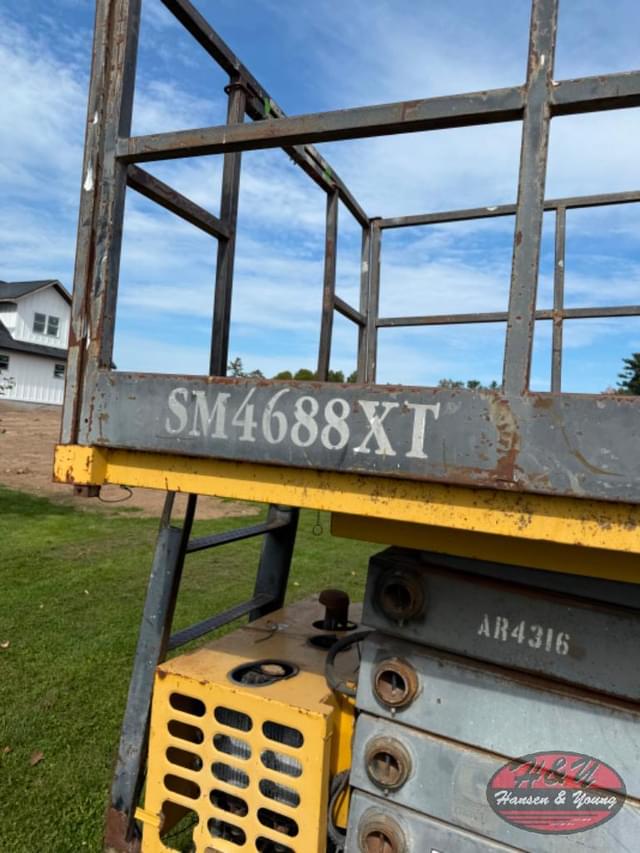 Image of Grove SM4688XT equipment image 4
