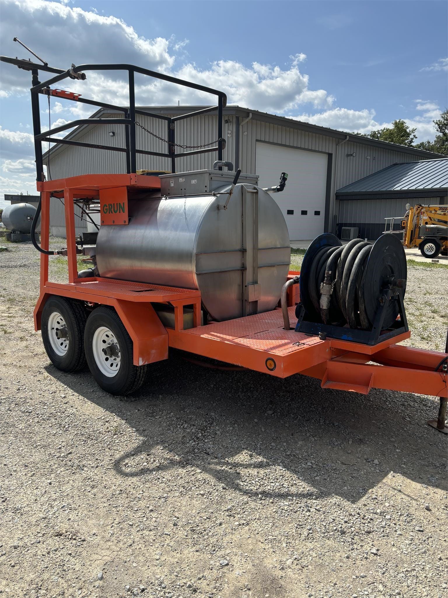 Grun HM600 Equipment Image0