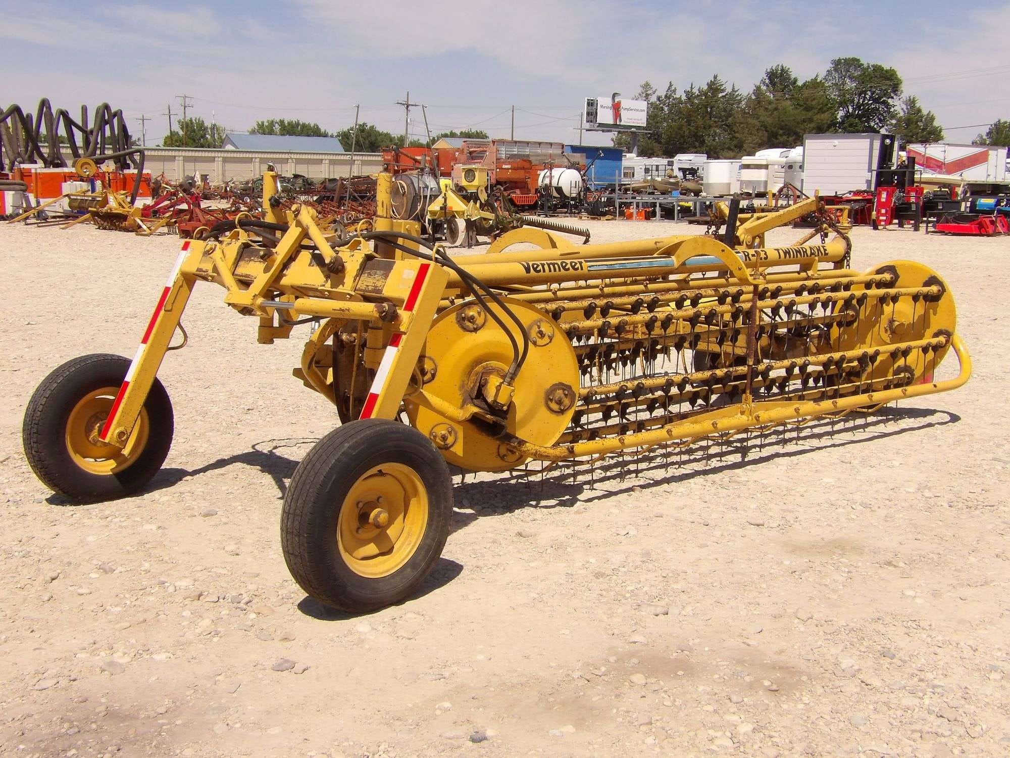 Vermeer R-23 Equipment Image0