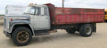 Main image International Loadstar 1700