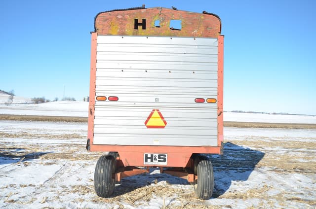 Image of H&S 7+4 equipment image 3