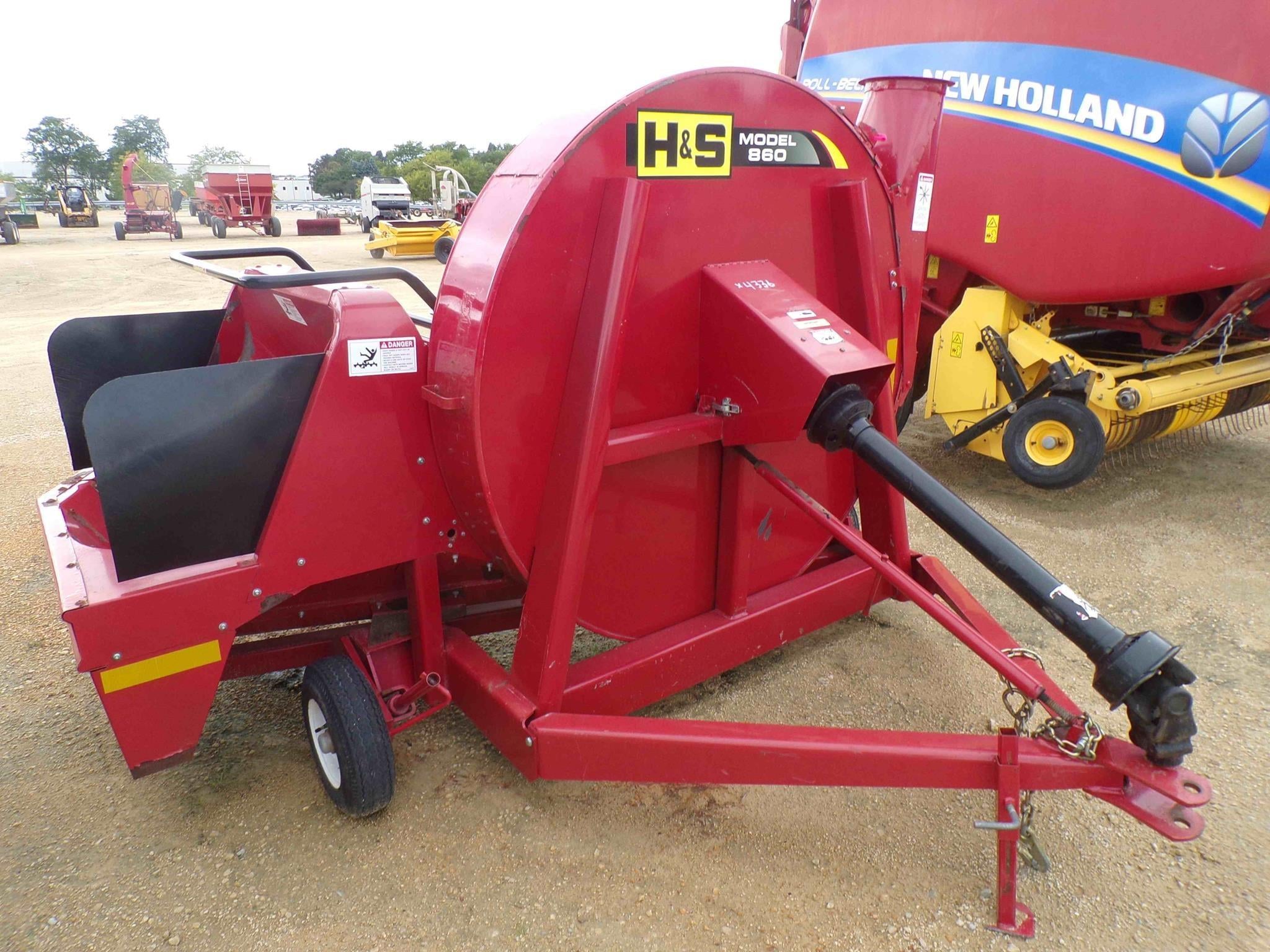 H&S 860 Equipment Image0