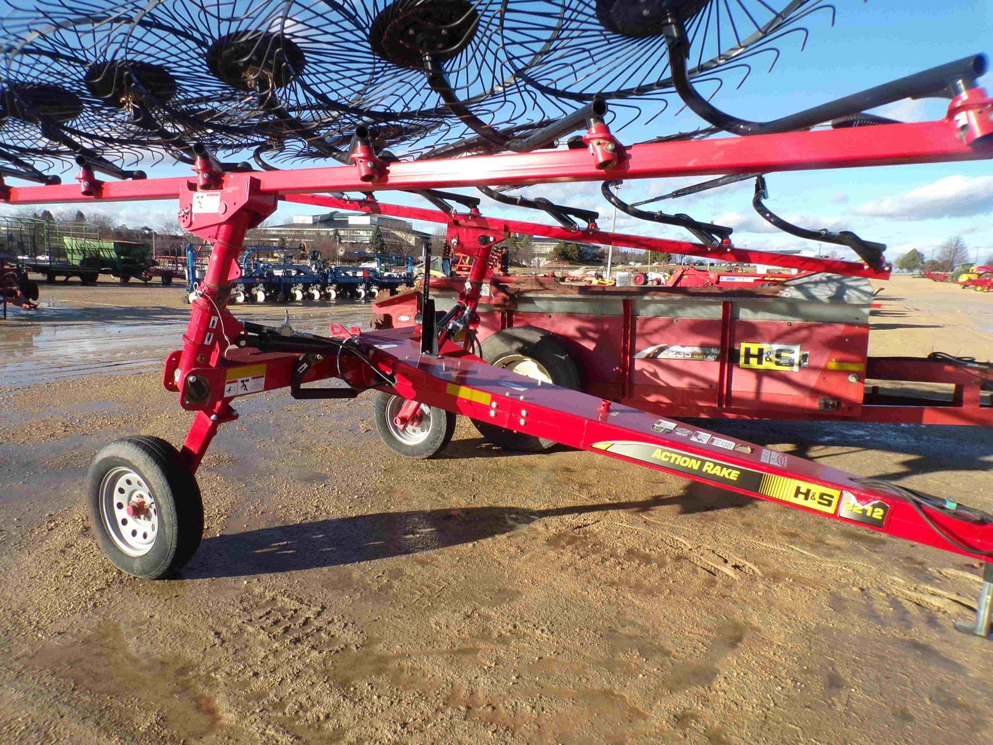 H&S AR3212 Equipment Image0