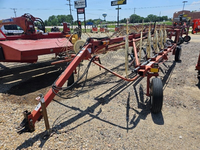 SOLD - H&S BF12HC Stock No. 209270 Hay and Forage | Tractor Zoom