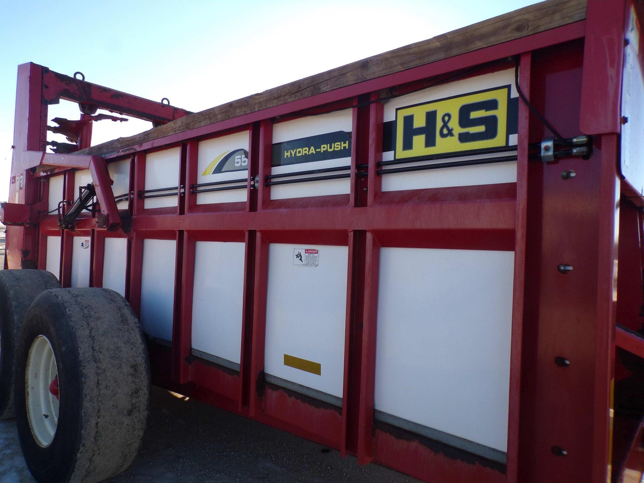 H&S HP550 Equipment Image0