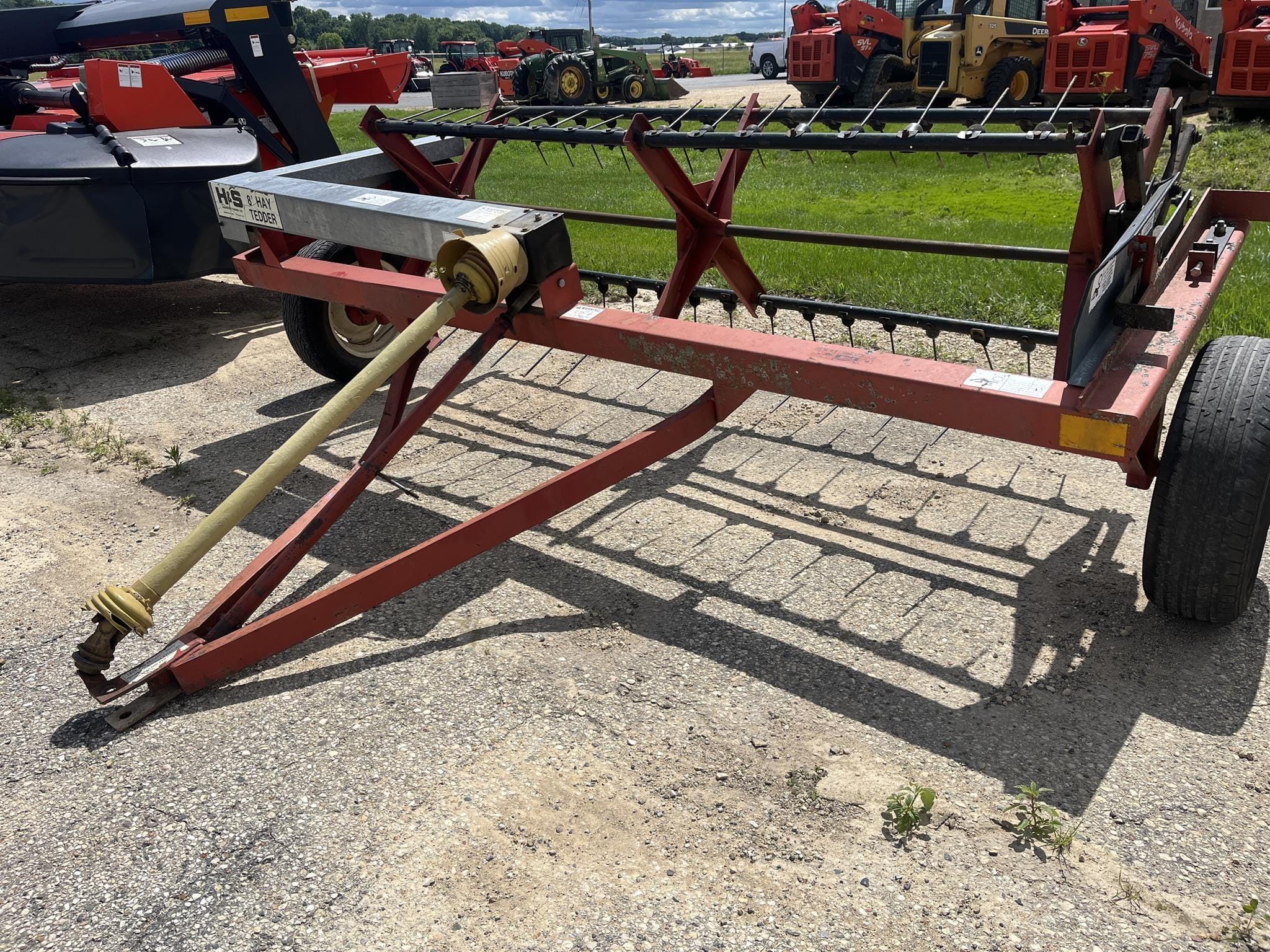 H&S HT8 Equipment Image0