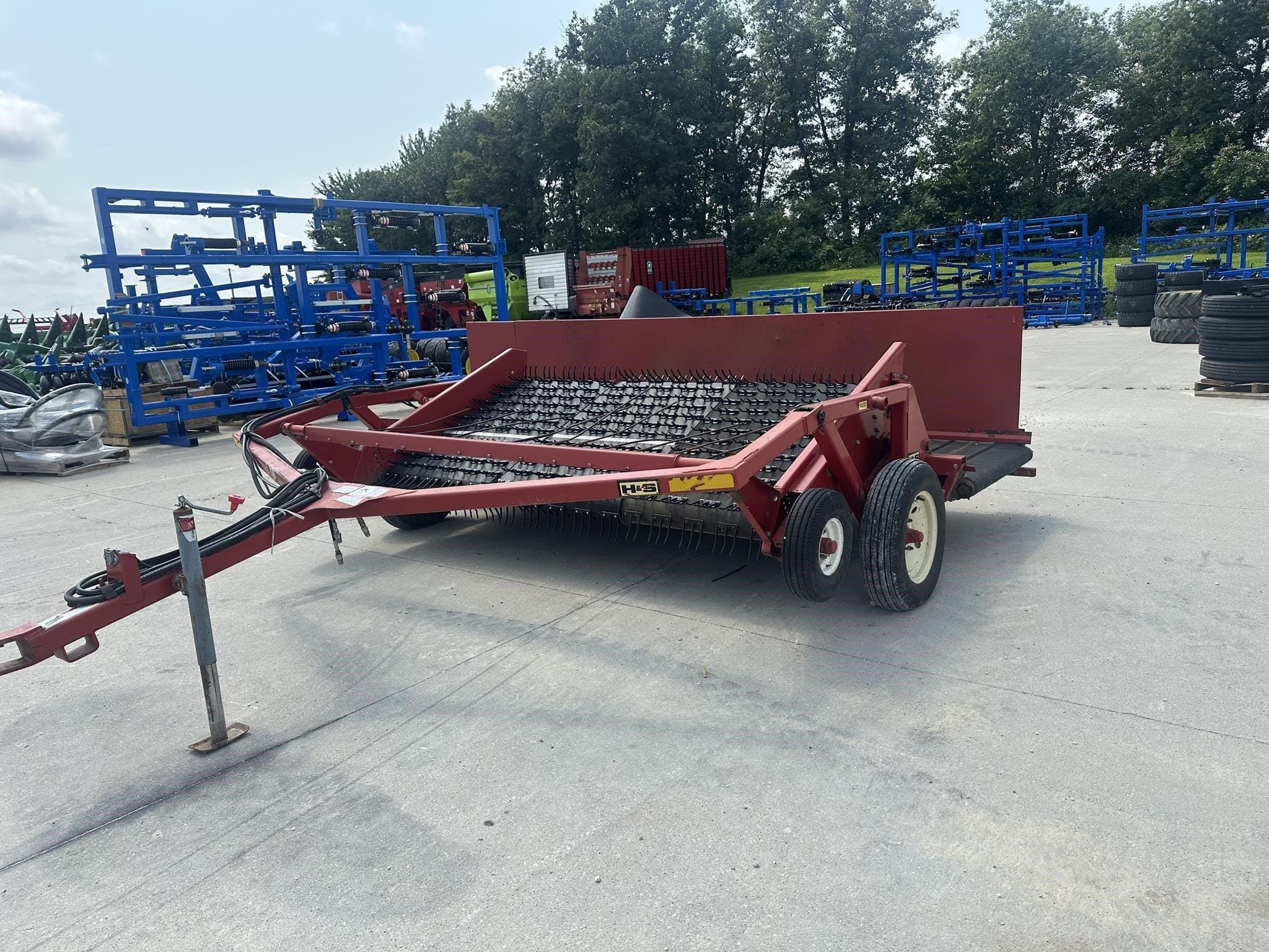 H&S M9 Equipment Image0