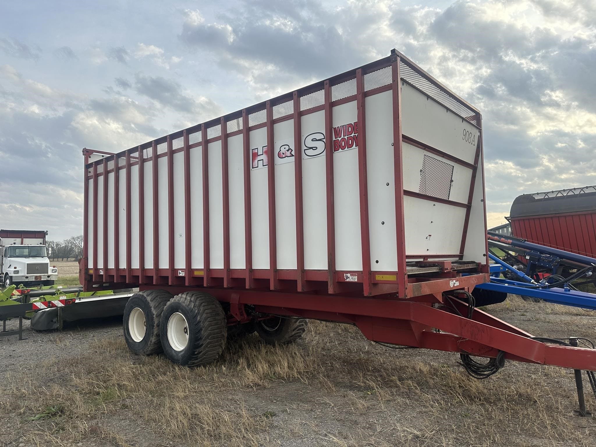 H&S WB24PB Equipment Image0