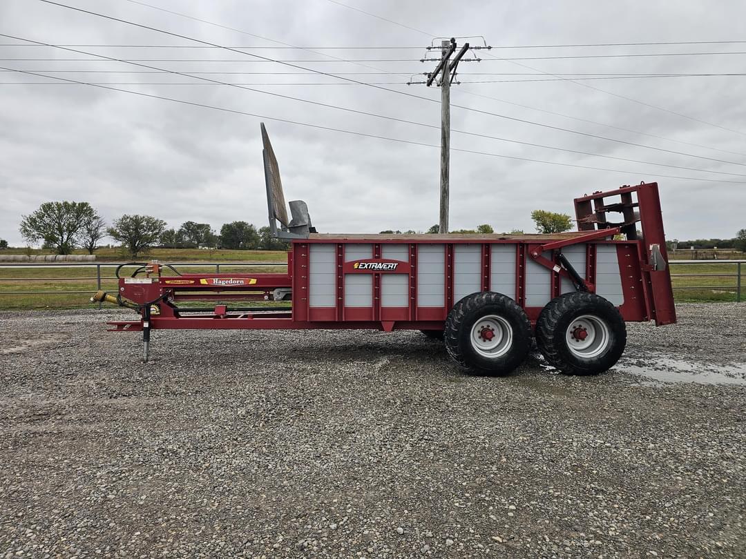 Image of Hagedorn Hydra-Spread Extravert 5290 Primary image