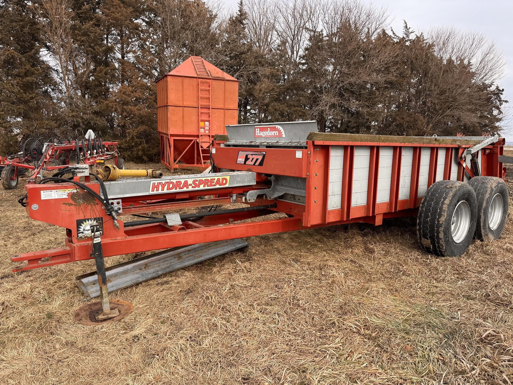 Hagedorn HYDRA-SPREAD 277 Equipment Image0