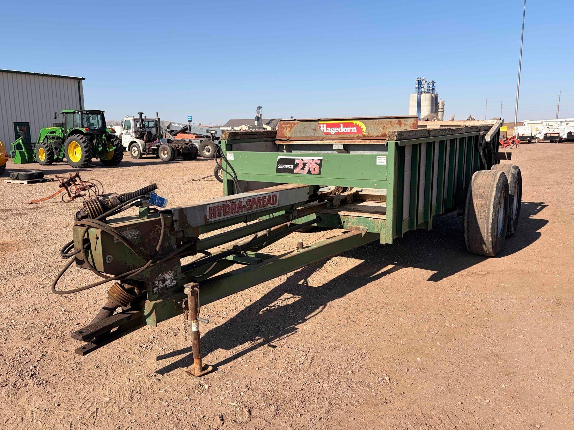 Hagedorn 276 Equipment Image0