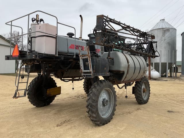 Image of Hagie 2100 equipment image 4