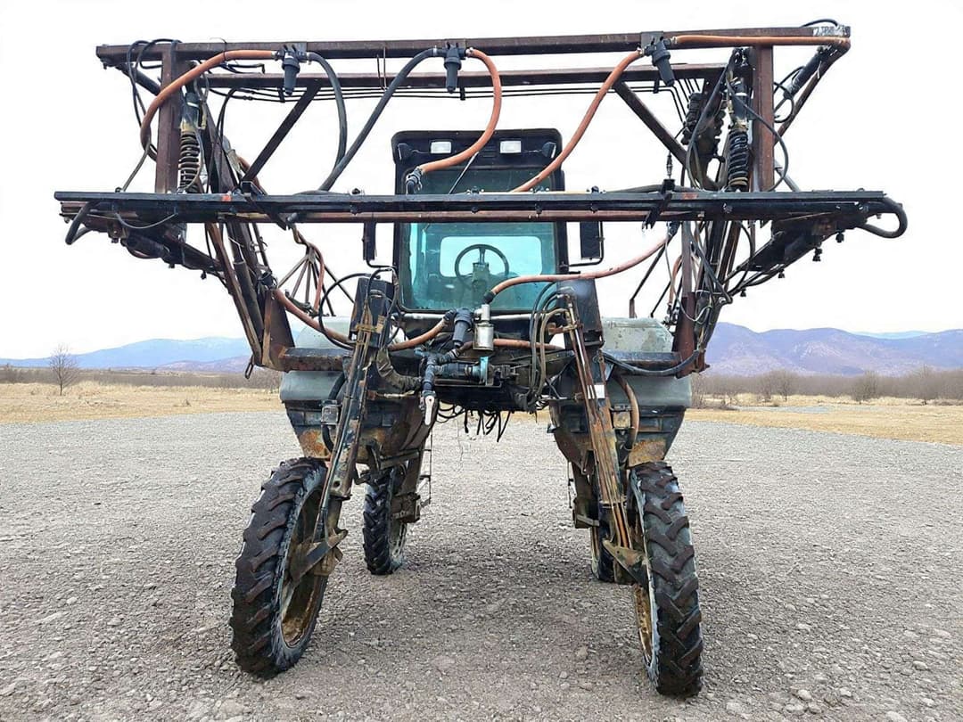 Image of Hagie 284 Primary image