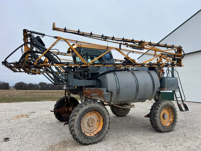 Image of Hagie DTS8 equipment image 2